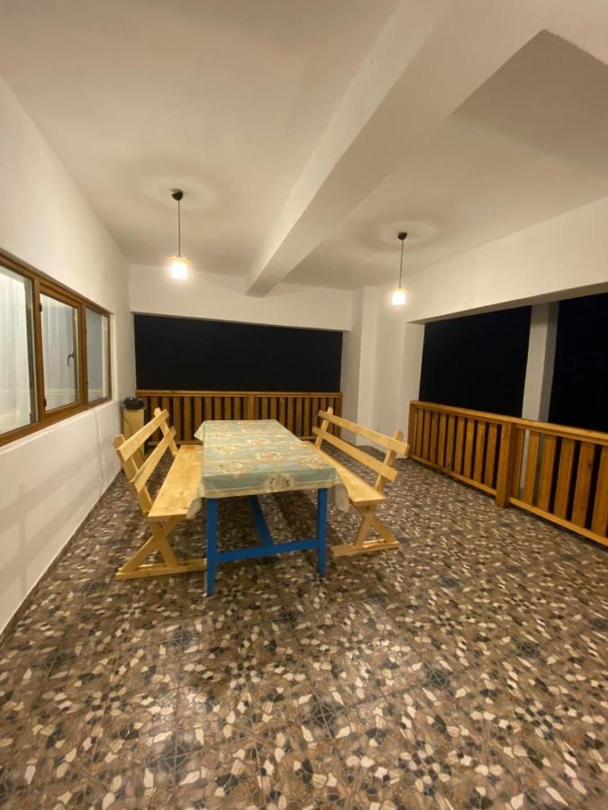 Casuta De La Munte Otel Sfodea Dış mekan fotoğraf