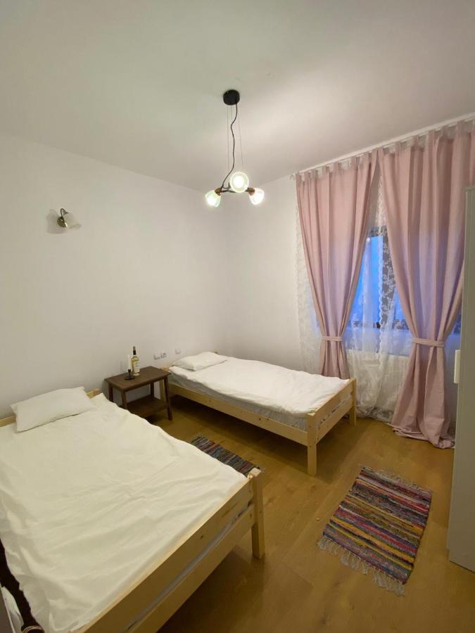 Casuta De La Munte Otel Sfodea Dış mekan fotoğraf